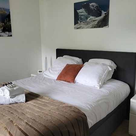 Le Tableau Du Lac 507 - 2 Bedrooms Apartment With Lake View Terrace Annecy Bagian luar foto