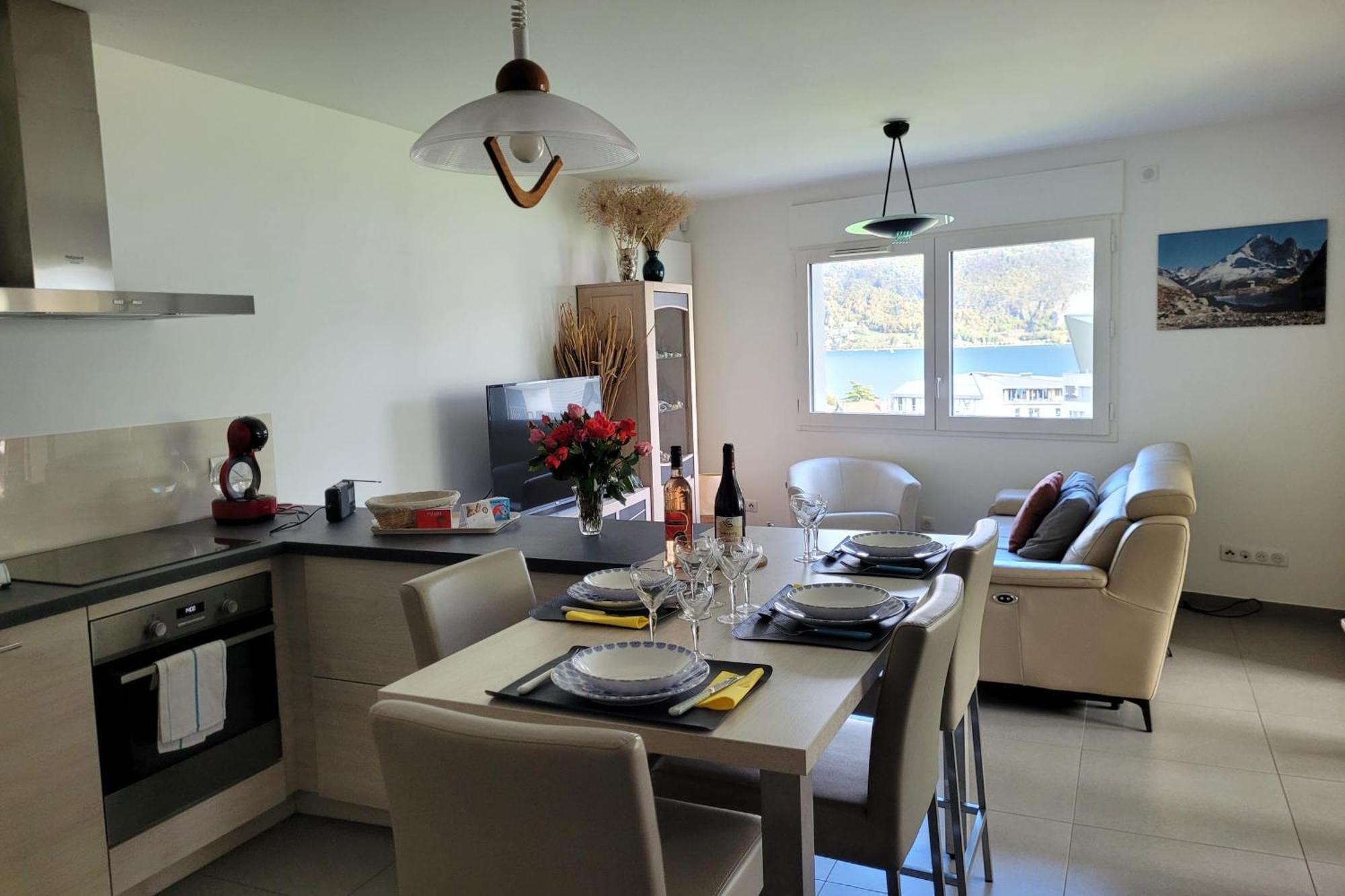 Le Tableau Du Lac 507 - 2 Bedrooms Apartment With Lake View Terrace Annecy Bagian luar foto